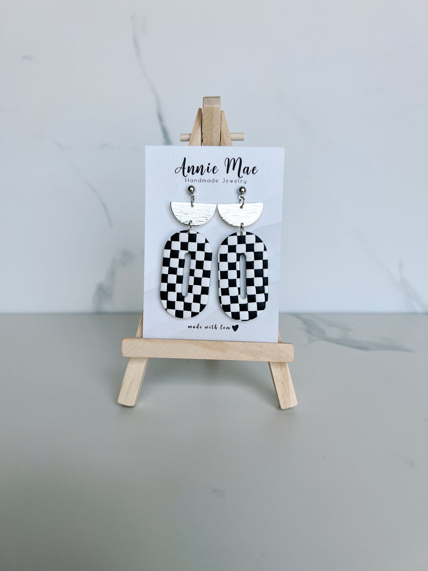 Scarlett - Black & White Checkered