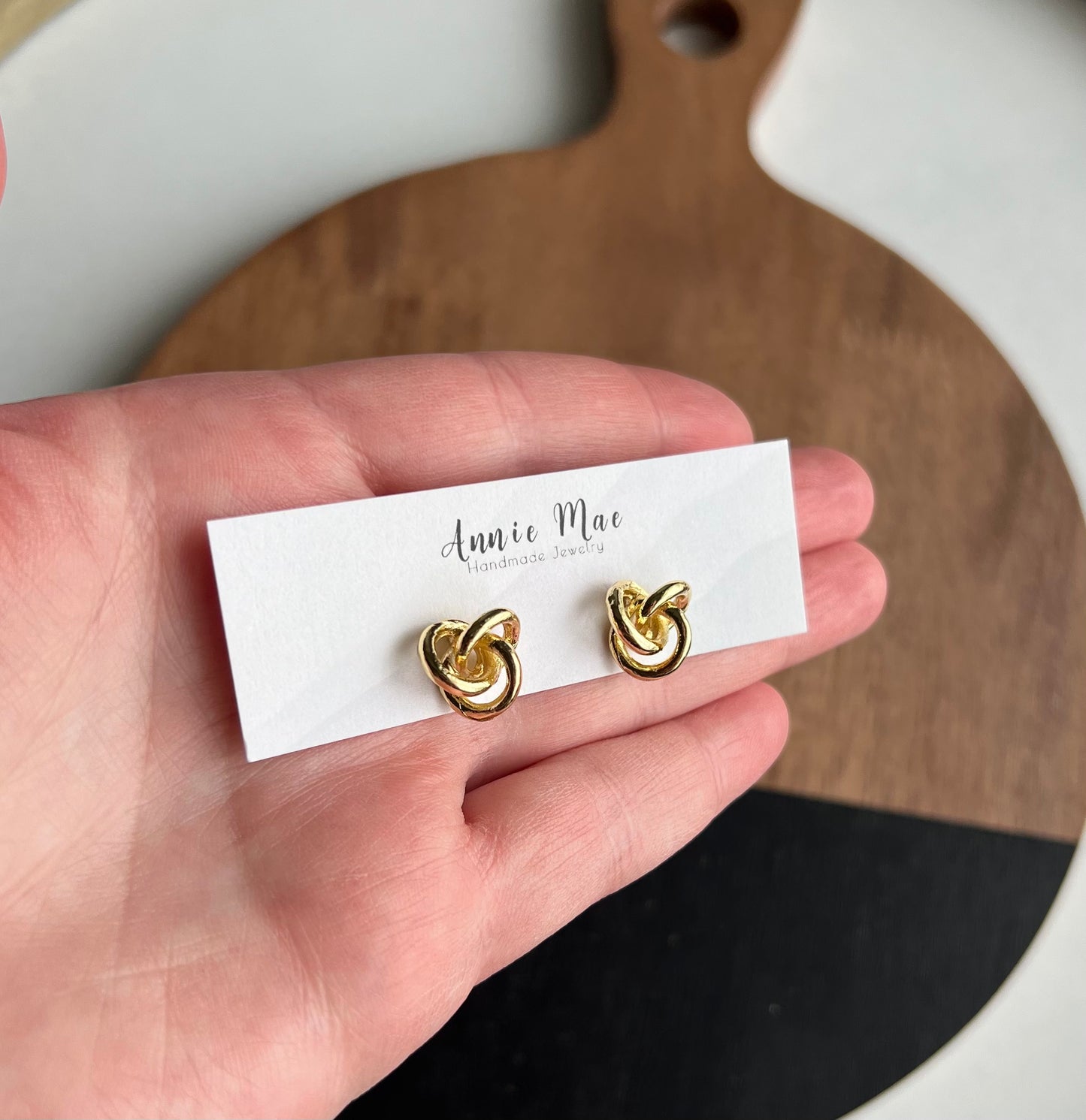 Knot Studs - Gold