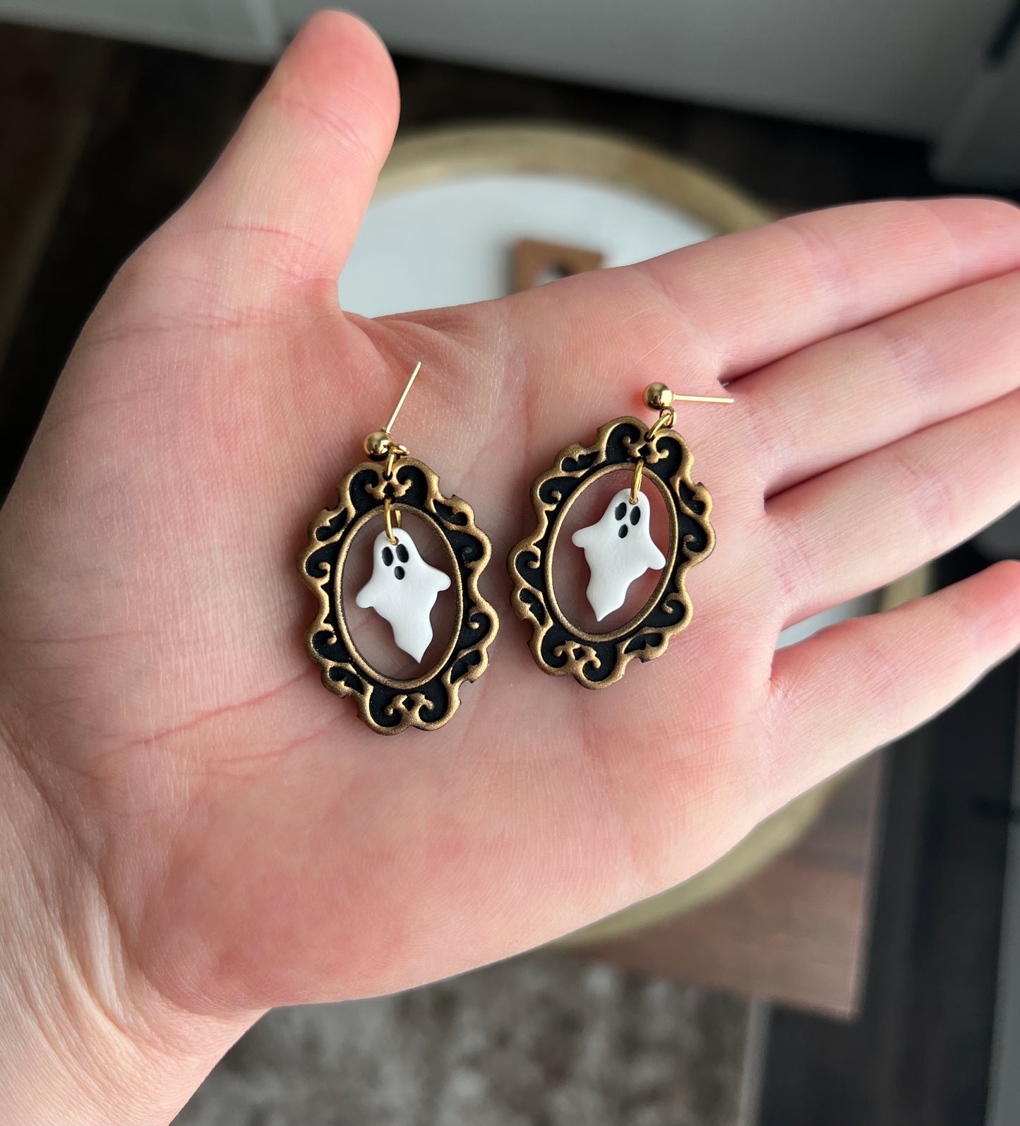 Vintage Ghost Frames