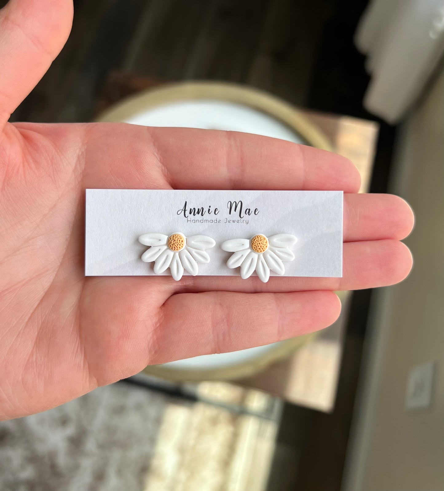 Half Daisy Stud