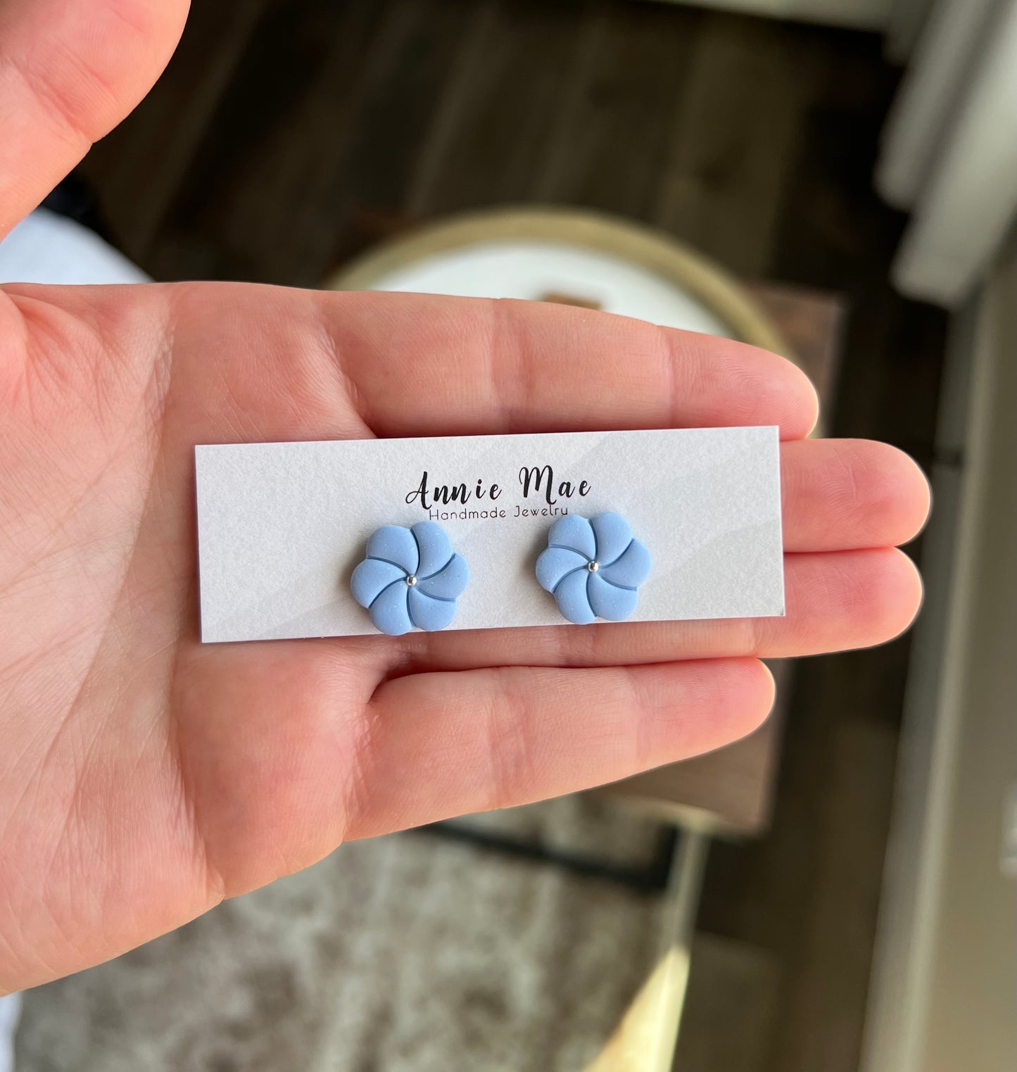 Pinwheel Flower Stud - Blue