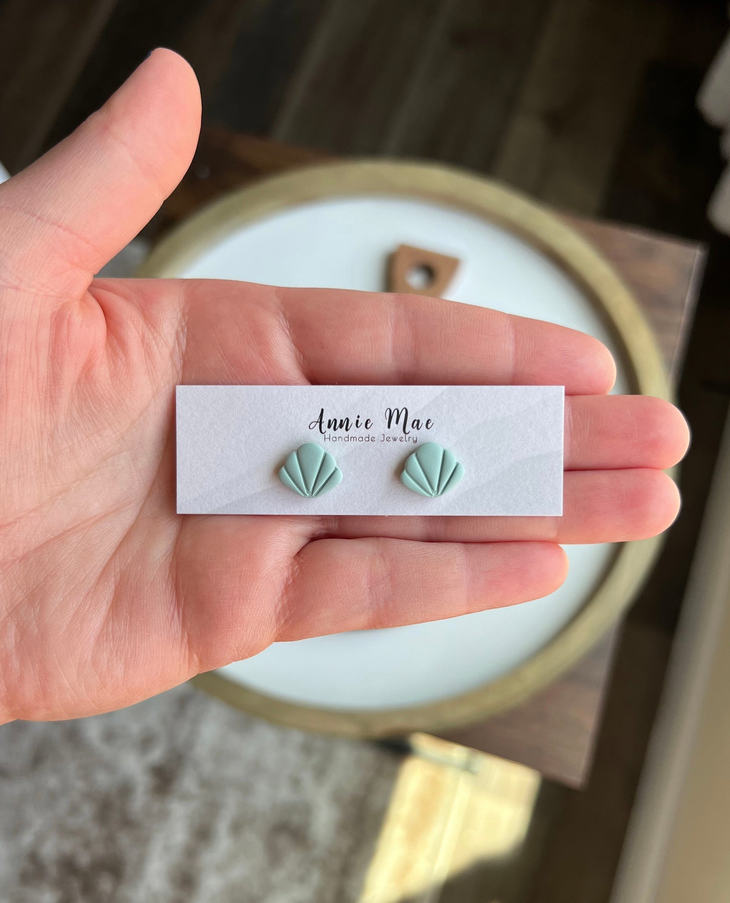 Seashell Studs - Mint