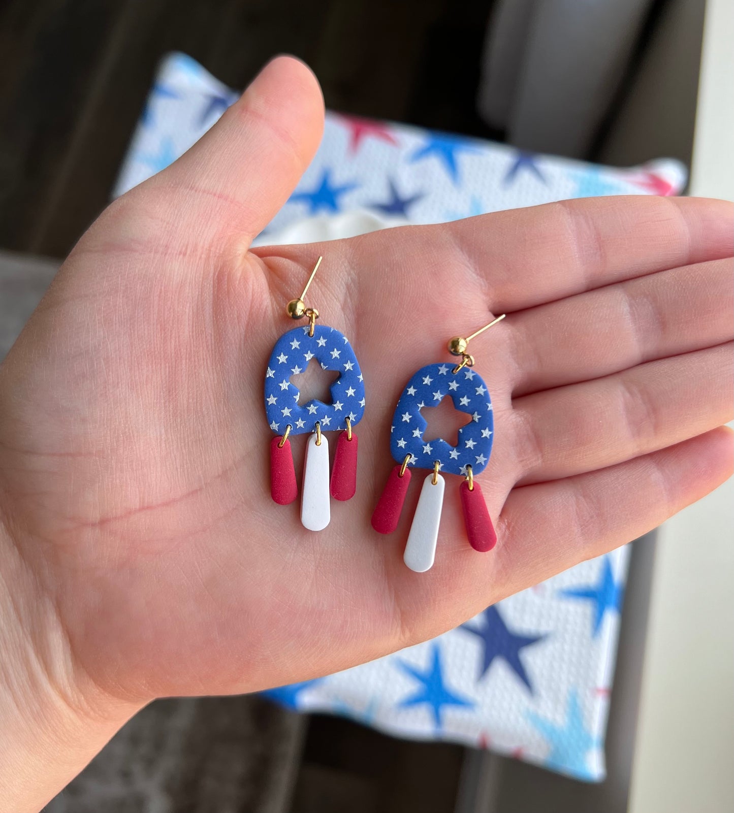 Patriotic Dangle