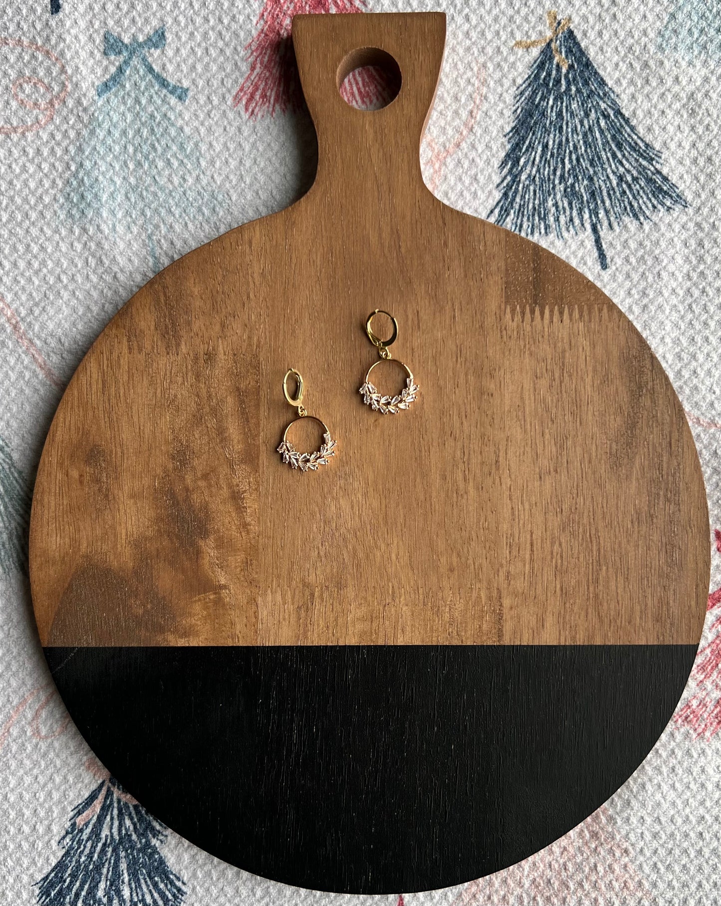 Wreath Huggies - Gold