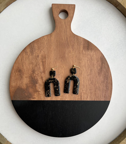 Cassie - Black & Gold