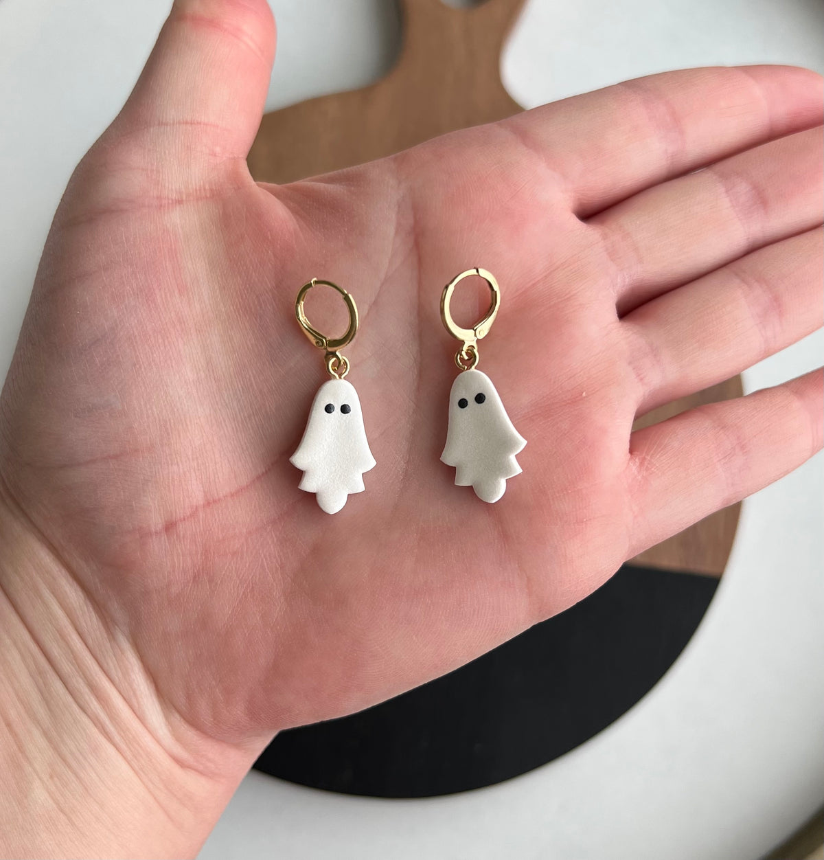 Ghost Huggies- PRE ORDER