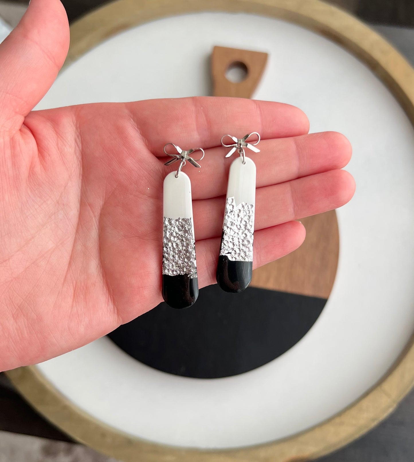 Iris - Black, White, & Silver