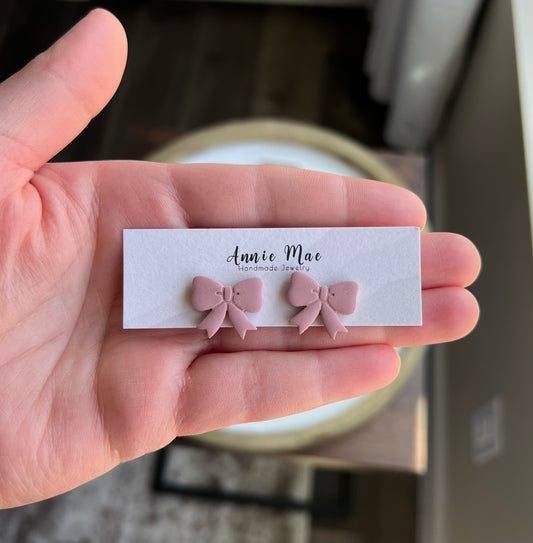Bow Studs