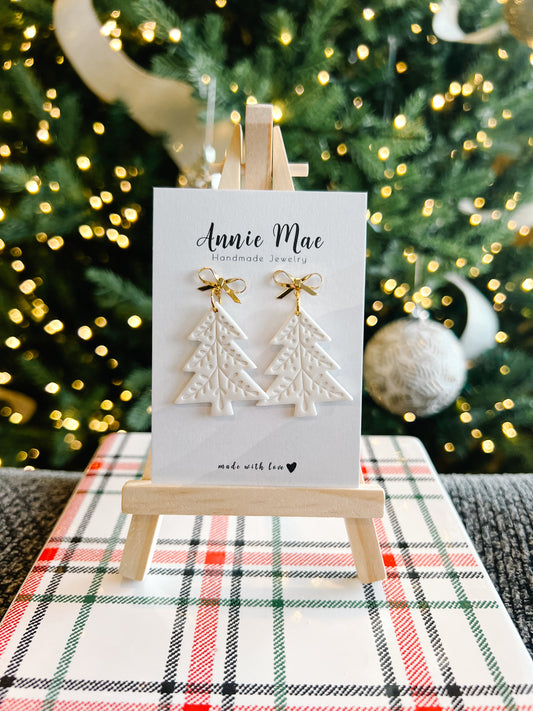 Embossed Tree - White
