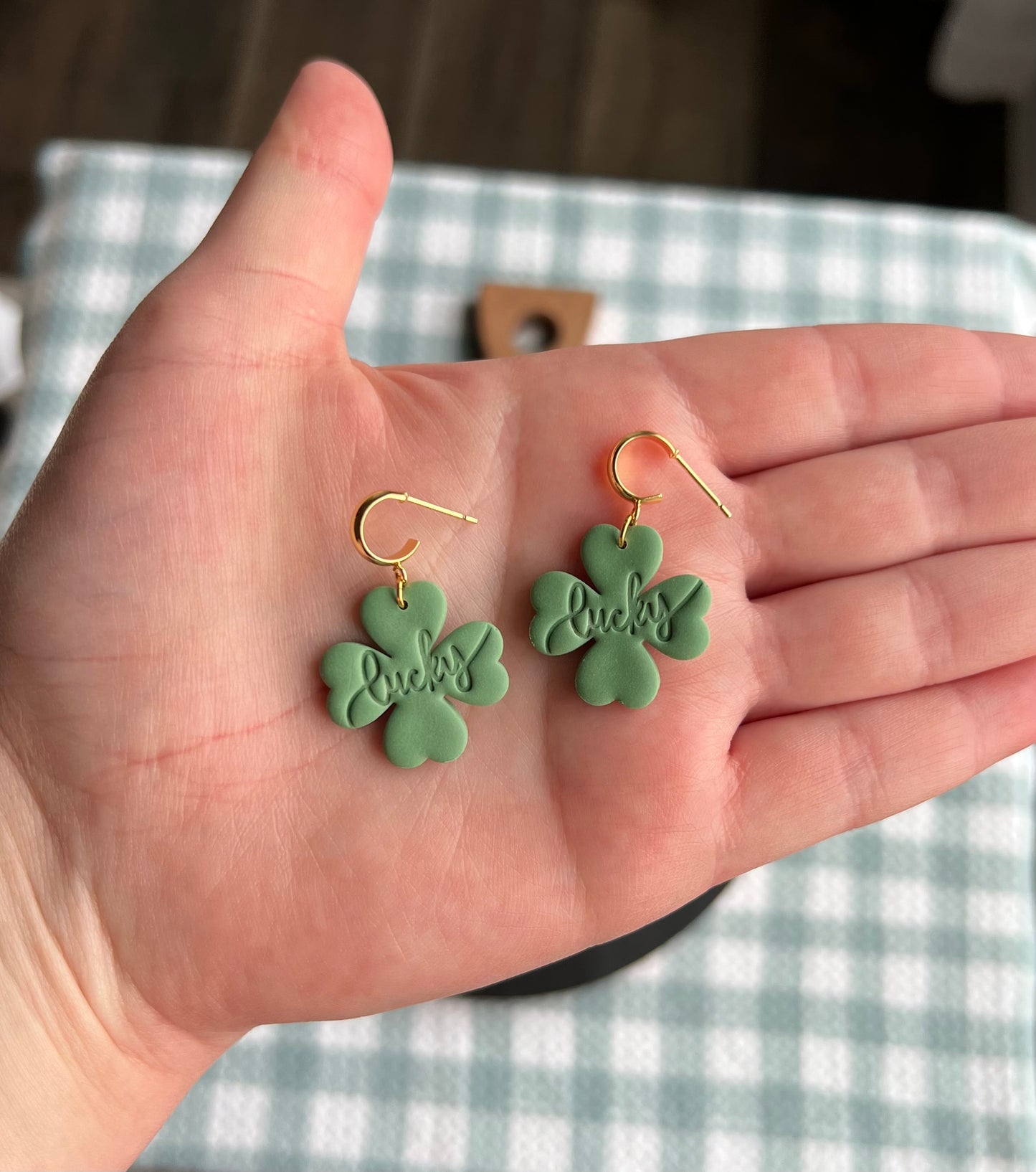 Embossed Lucky Clovers
