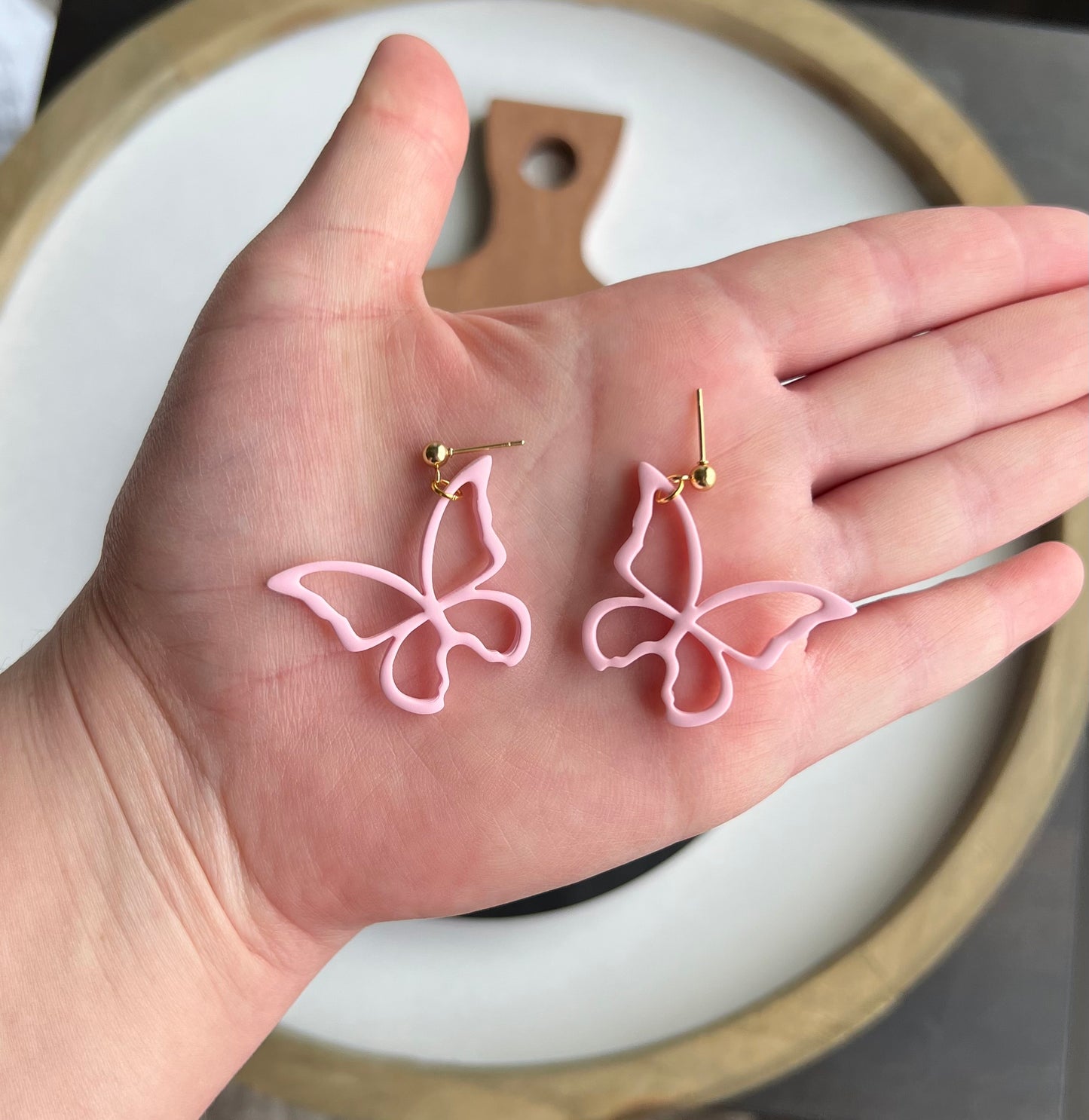Butterfly Outline - Pink - PRE ORDER