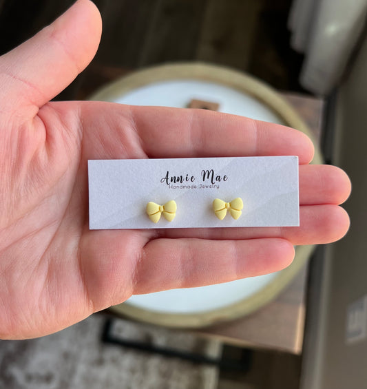 Mini Bow Studs