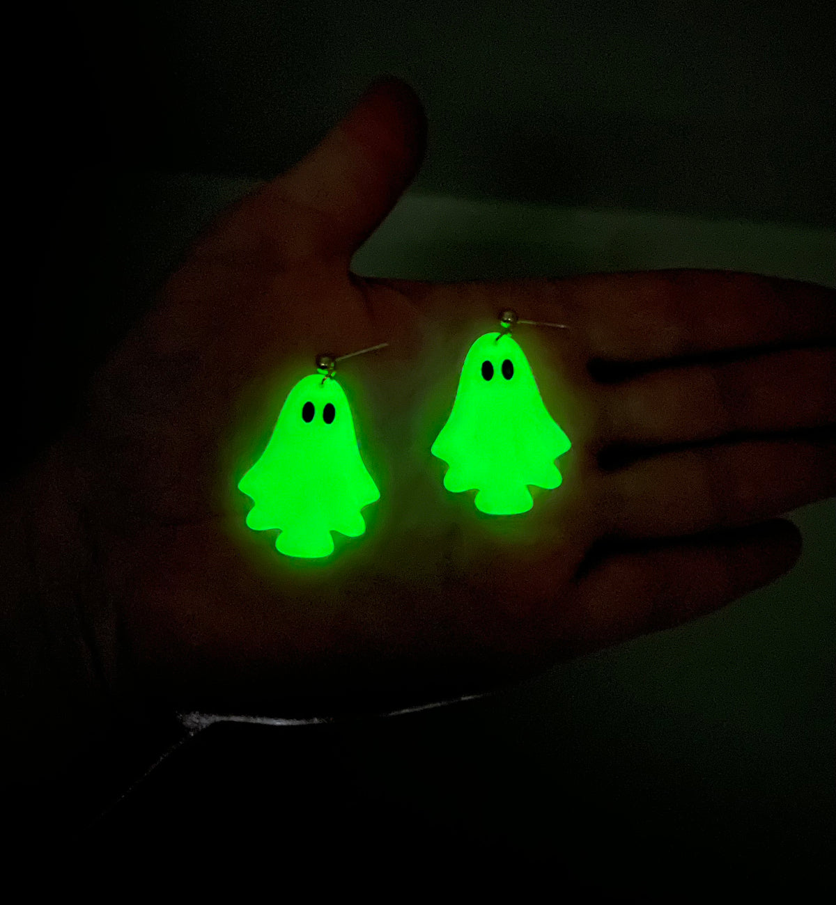 Glowing Ghosts - PRE ORDER