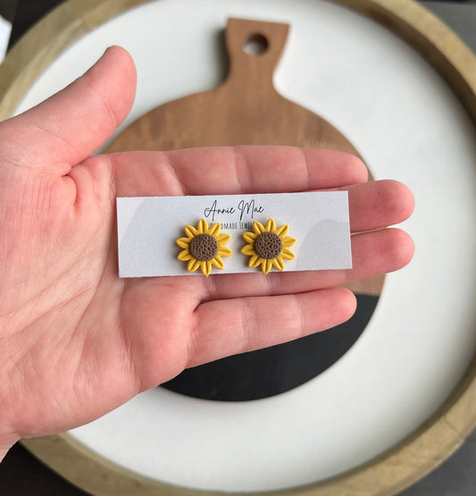 Sunflower Stud