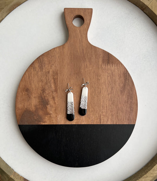 Iris - Black, White, & Silver