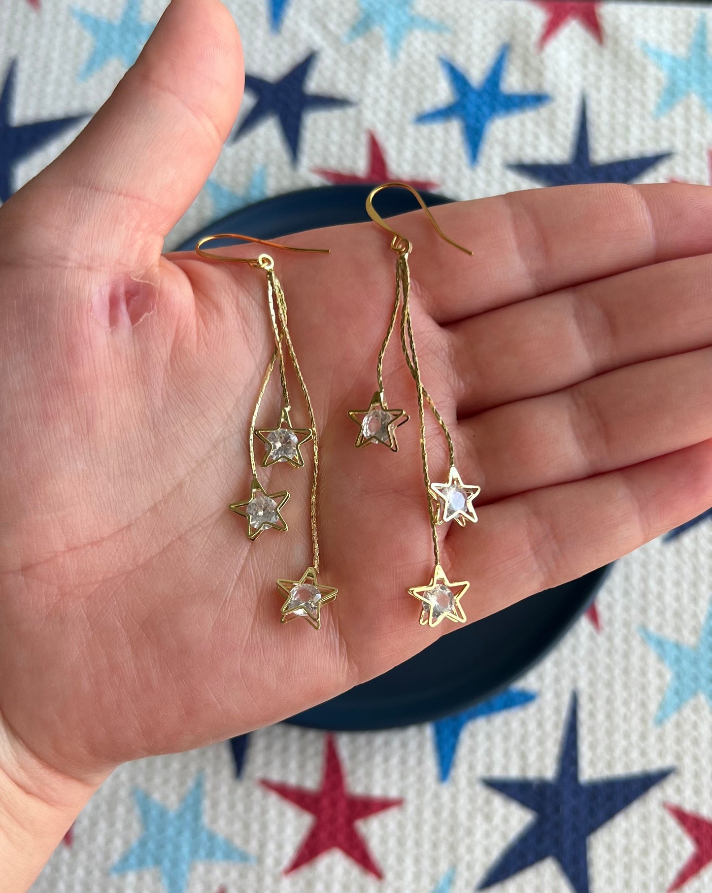 Star Dangles - Gold