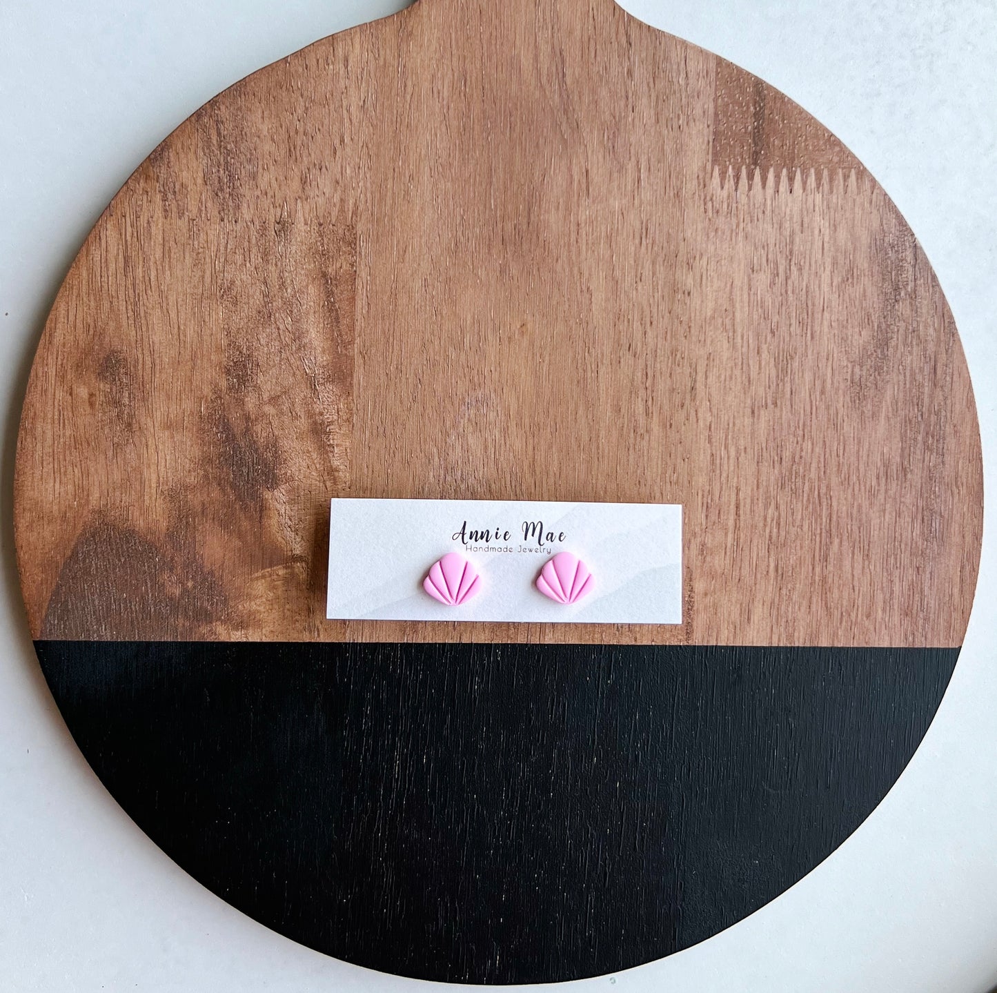 Seashell Studs - Pink