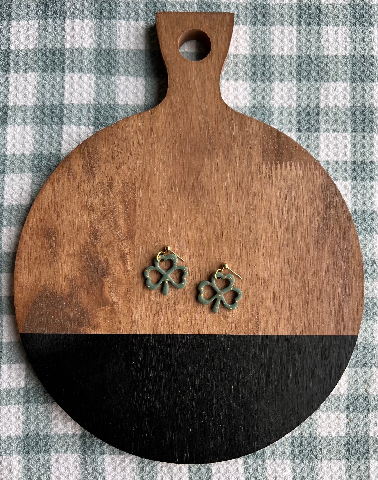 3 Leaf Hallow Clovers