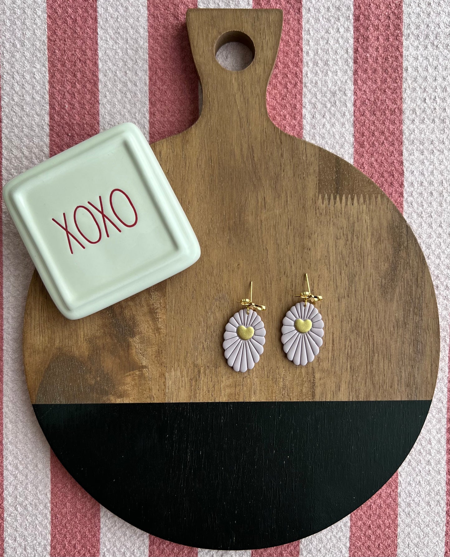 Embossed Heart Sun-ray