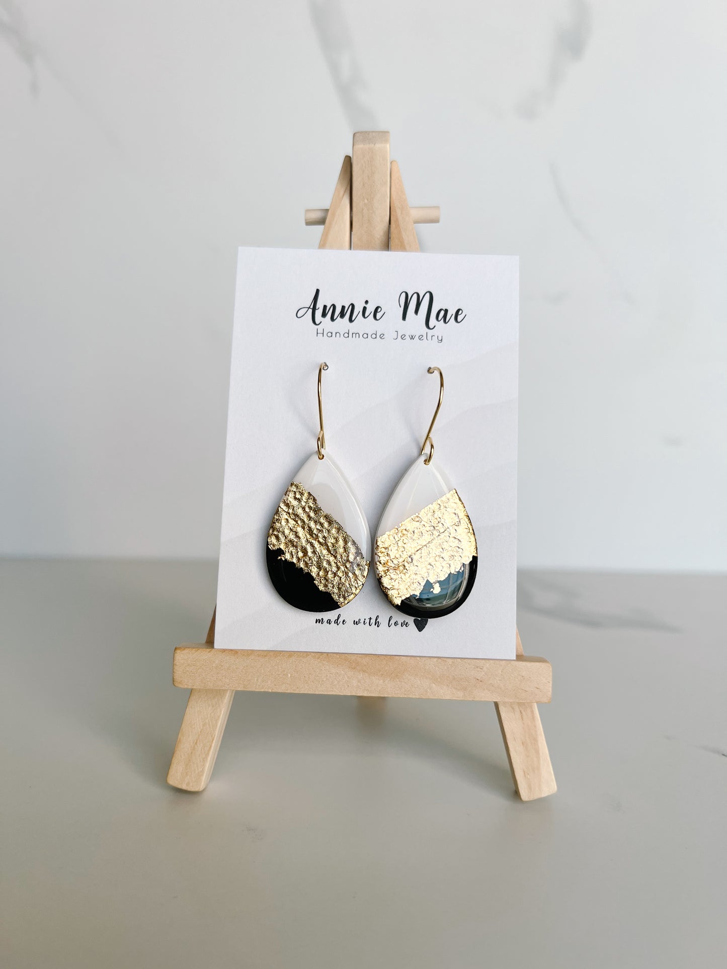 Lyla - Black, White, & Gold